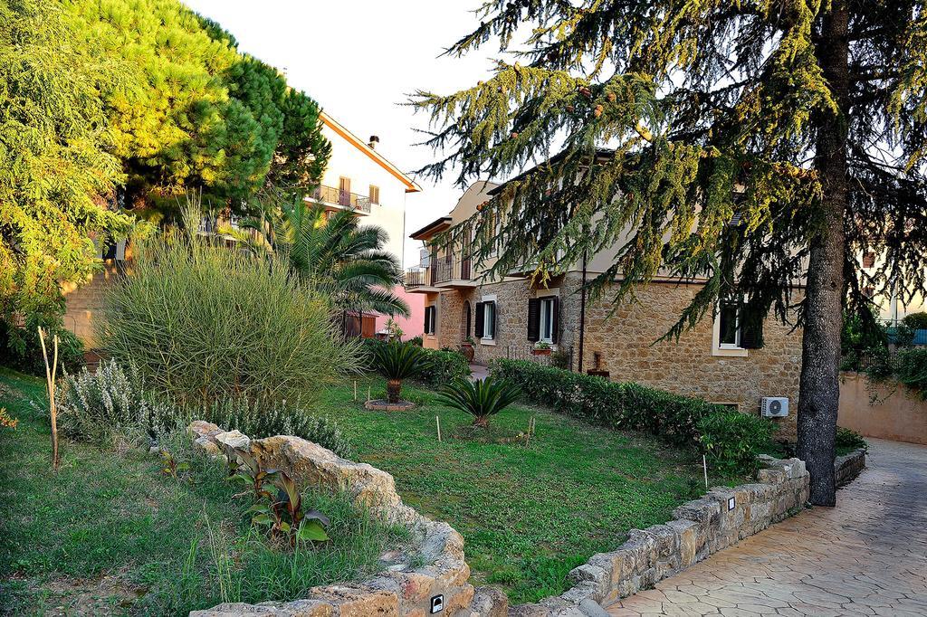 Il Triclinio B&B Piazza Armerina Bagian luar foto