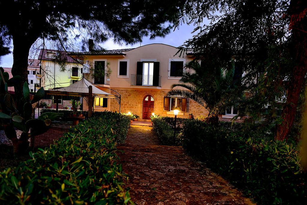 Il Triclinio B&B Piazza Armerina Bagian luar foto